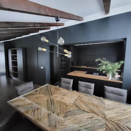 Architektenhaus Am Waldrand Mit Sauna 빌라 *